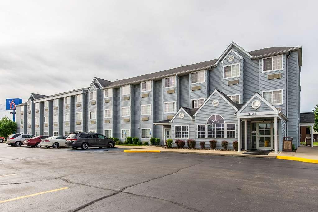Motel 6 Indianapolis Carmel Экстерьер фото