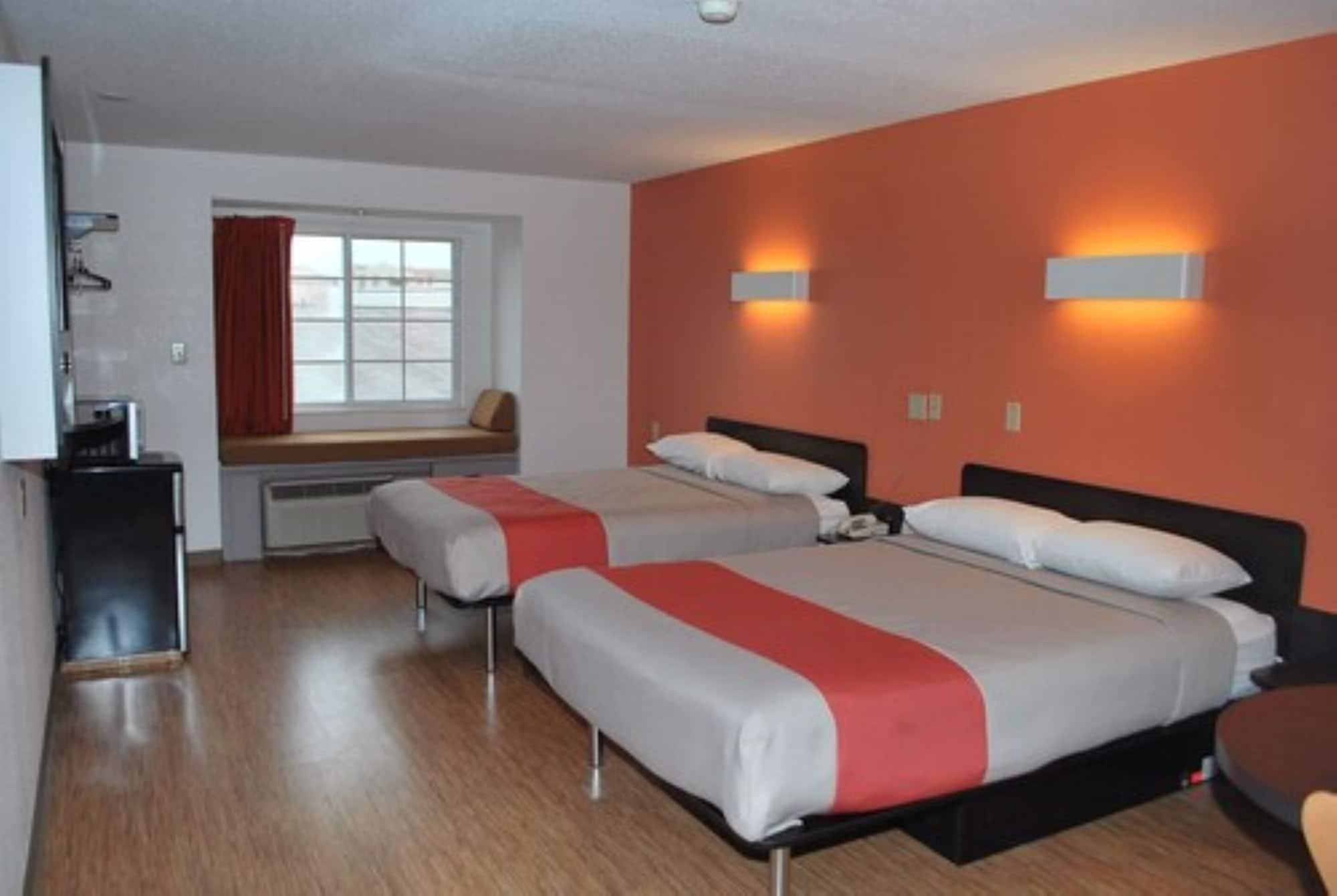 Motel 6 Indianapolis Carmel Экстерьер фото