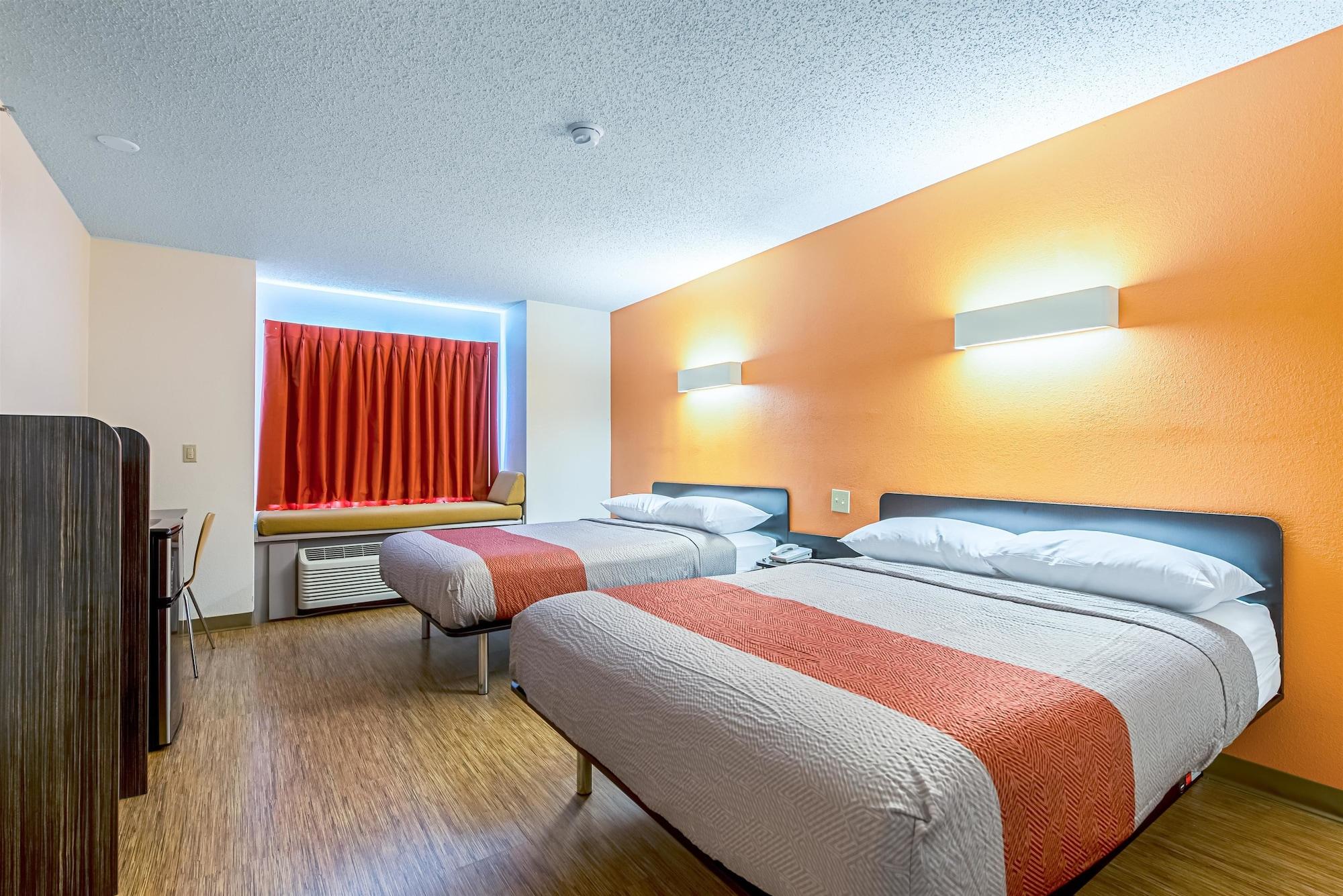 Motel 6 Indianapolis Carmel Экстерьер фото