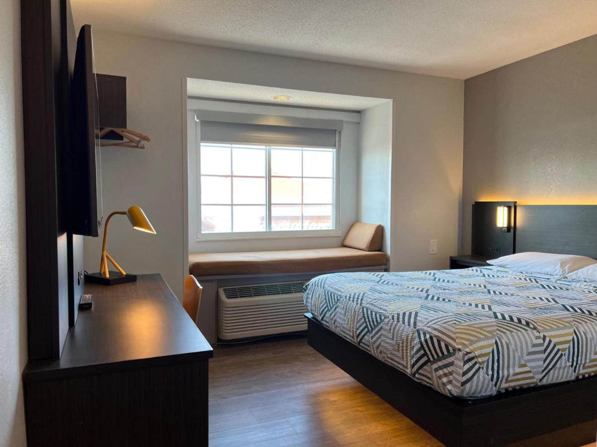 Motel 6 Indianapolis Carmel Экстерьер фото