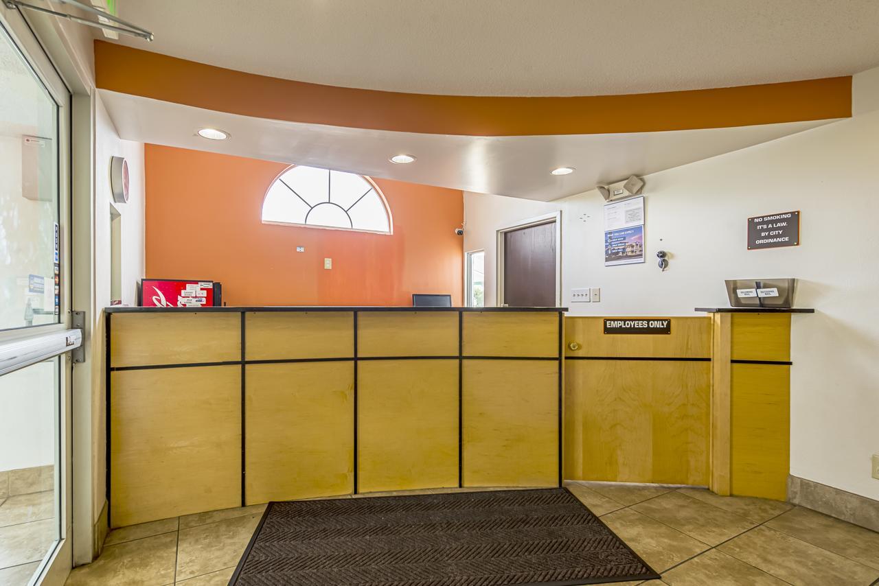 Motel 6 Indianapolis Carmel Экстерьер фото